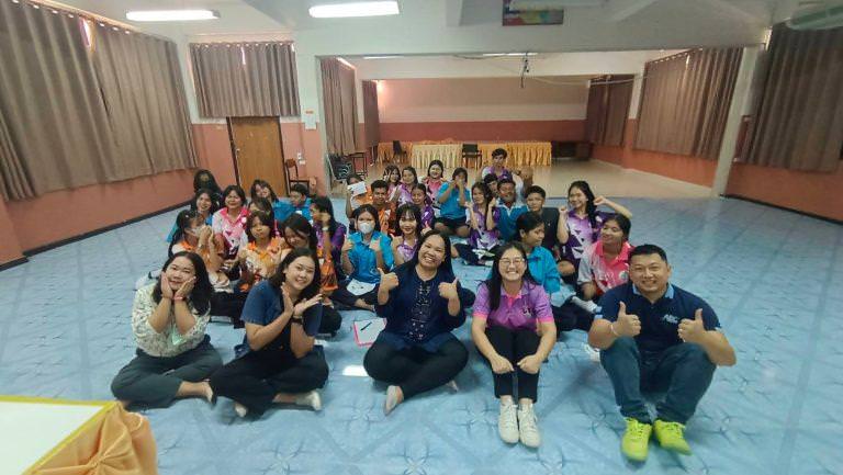 มรภ.วไลยอลงกรณ์ฯ สระแก้ว ออกแนะแนว รับสมัครนักศึกษา ระดับปริญญาตรี ปีการศึกษา 2567 โรงเรียนทรัพย์สมบูรณ์