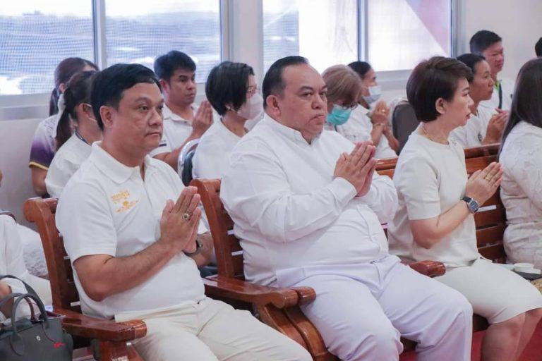 ผู้ช่วยศาสตราจารย์ ดร.ชัยวุฒิ เทโพธิ์ รองอธิการบดี เป็นผู้แทนร่วมงานวันภูมิปัญญาการแพทย์แผนไทย และพิธีไหว้ครู ประจำปี 2567