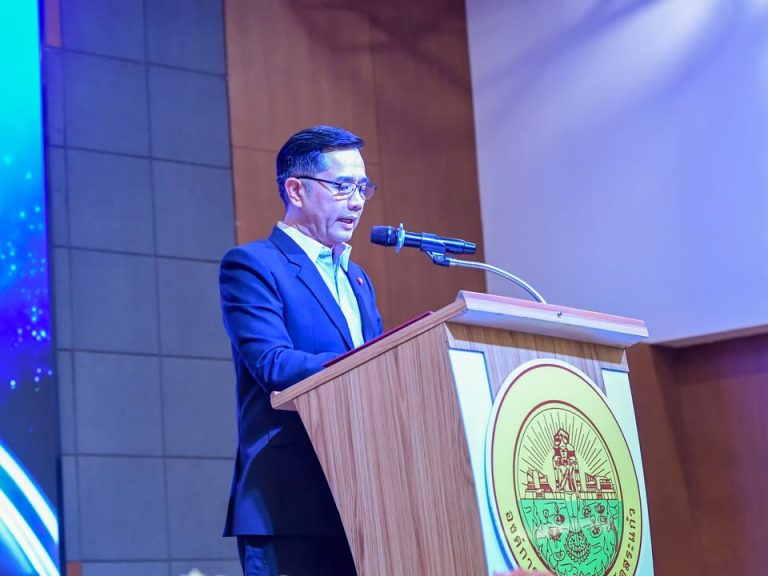 📍 พิธีปิดโครงการพัฒนานวัตกรรมทางการศึกษาการจัดการเรียนรู้ฐานสมรรถนะ พร้อมมอบรางวัลผลงานนวัตกรรมและนิทรรศการ