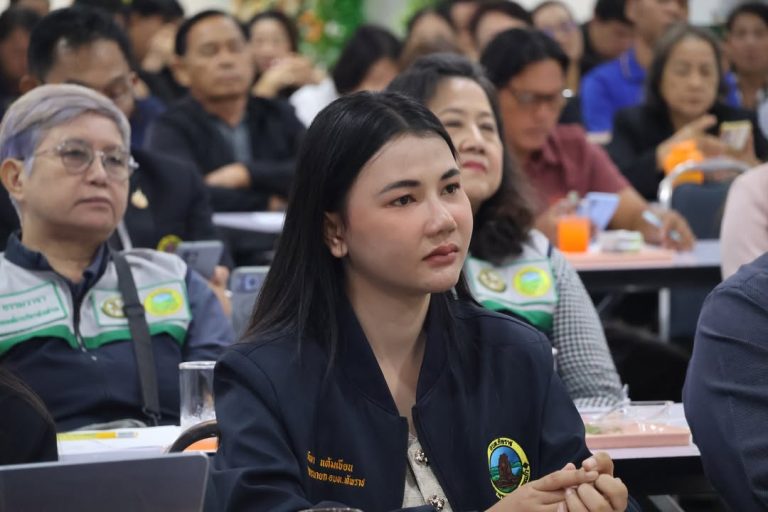 มรภ.วไลยอลงกรณ์ฯ สระแก้ว ประชุมบูรณาการภาคีเครือข่าย ร่วมขับเคลื่อน (ร่าง) แผนพัฒนาจังหวัดสระแก้ว (พ.ศ. 2571 - 2575) มุ่งยกระดับอุตสาหกรรมการท่องเที่ย...