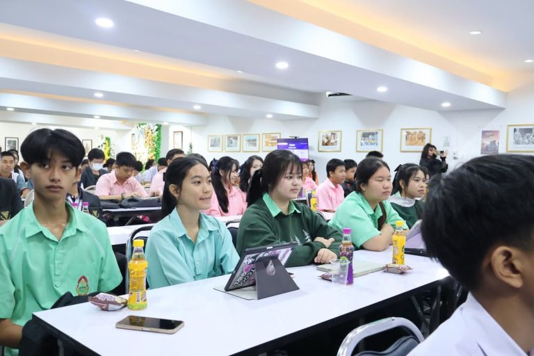 📍 รองผู้ว่าราชการจังหวัดสระแก้ว เปิดกิจกรรม “SAKAEO HACKATHON” ระดมสมองสร้างสรรค์นวัตกรรมเพื่อเมืองและอนาคตสระแก้ว